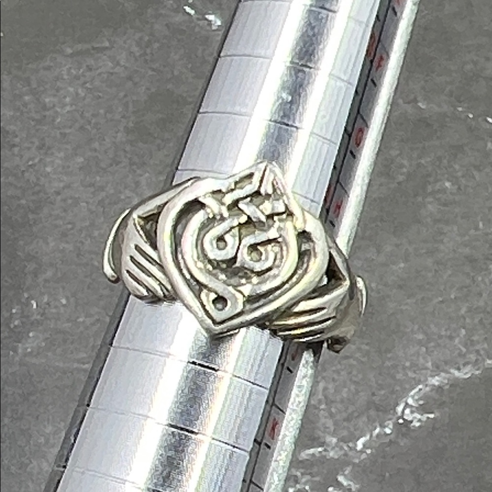 925 Sterling Irish Claddagh Ring